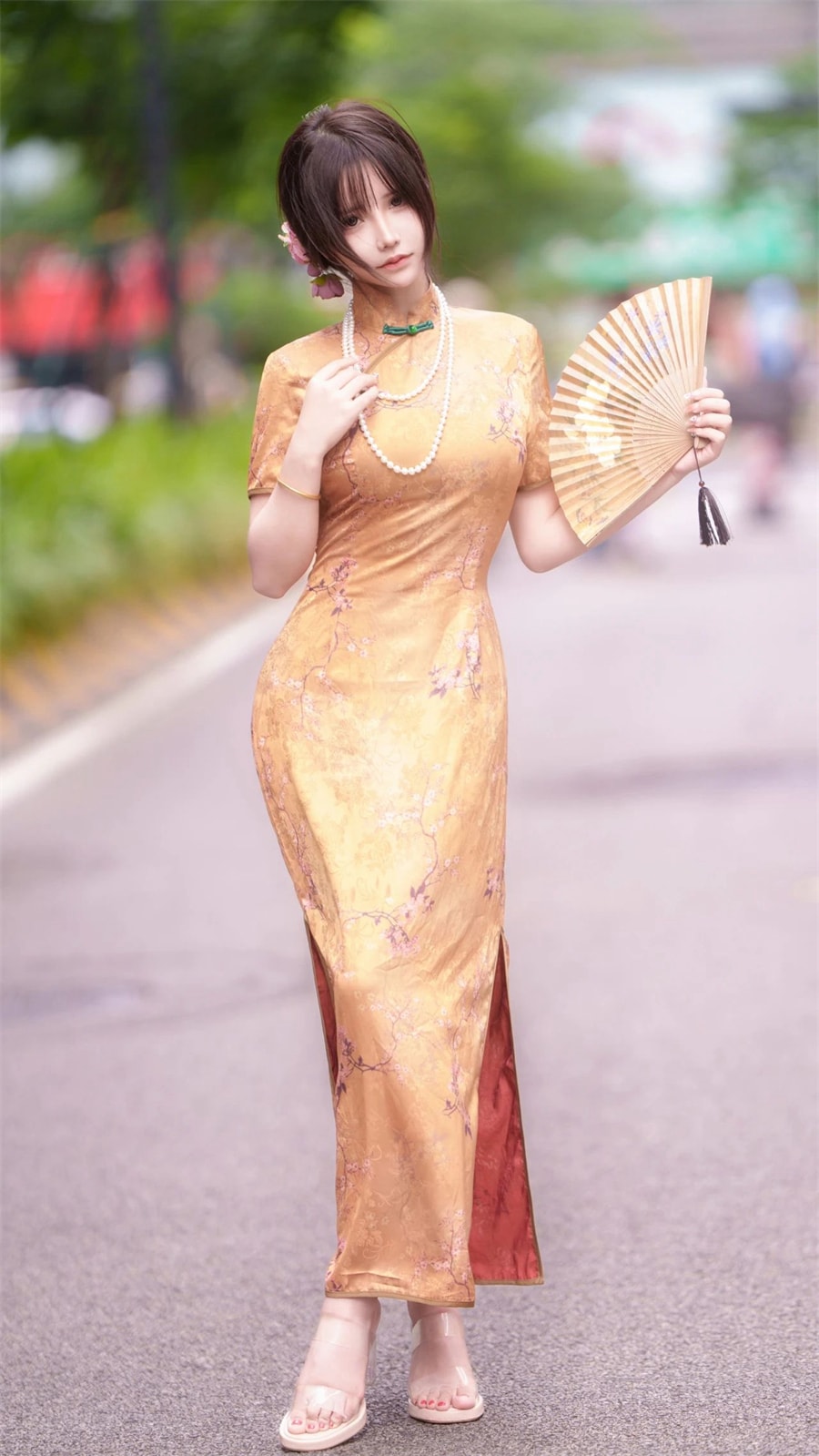 中岛莫之子i 姨太太写真