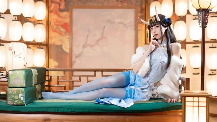 拼音音_cosplay碧蓝航线能代(貅)冬雪沁香